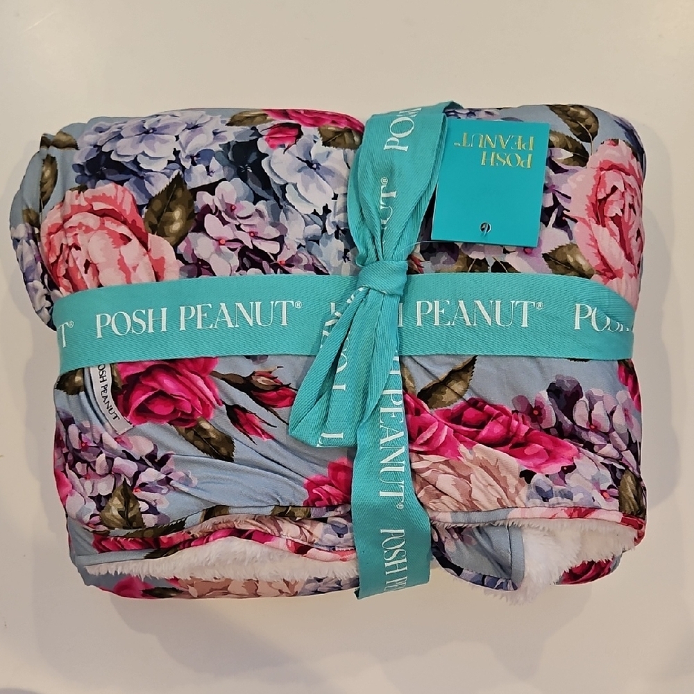 Posh Peanut Floral Blanket - Pink and Blue